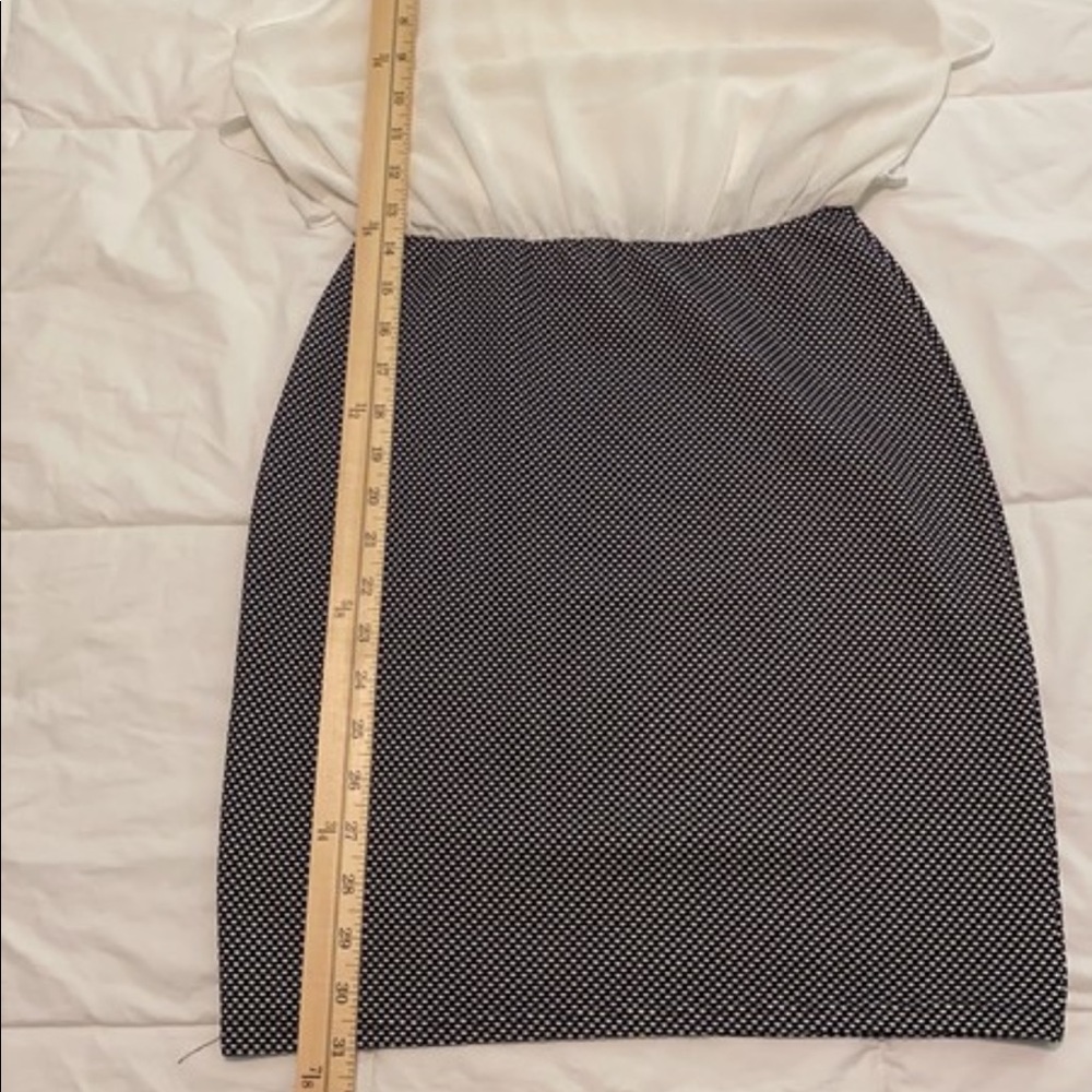 Mini dress - Picture 7 of 8